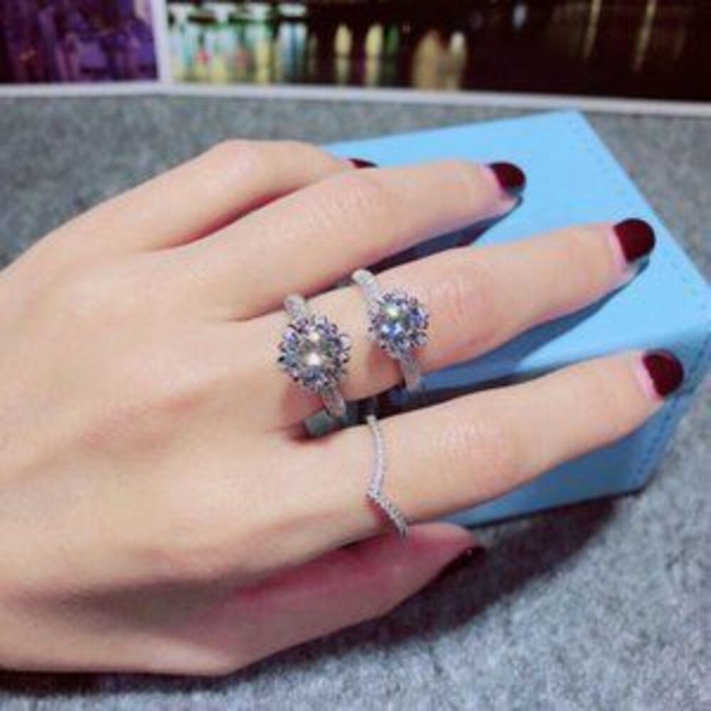 NEW 925 Sterling Silver 3 CT Diamond Flower Ring